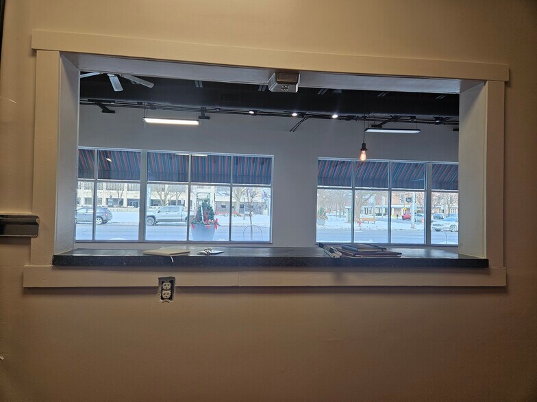 More Photos Of 100 S Michigan Ave, Saginaw Freestanding For Lease