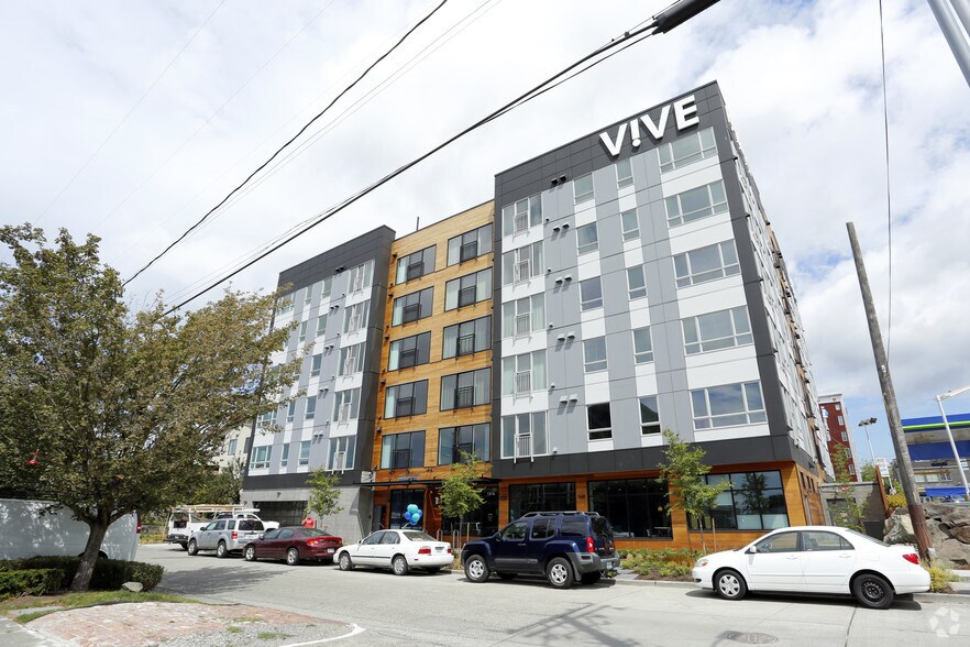 More Photos Of 1516 NW 51st St, Seattle Apartments For Sale