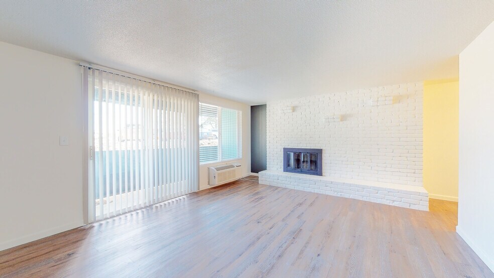 More Photos Of 1327 Goethals Dr, Richland Apartments For Sale
