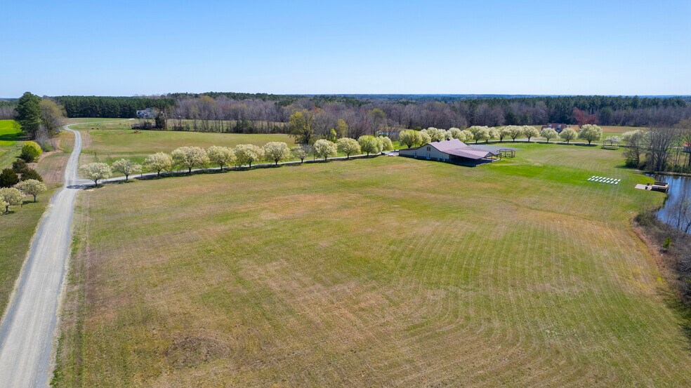 More Photos Of 3200 Bliss Trail, Stem Lodge Meeting Hall For Sale