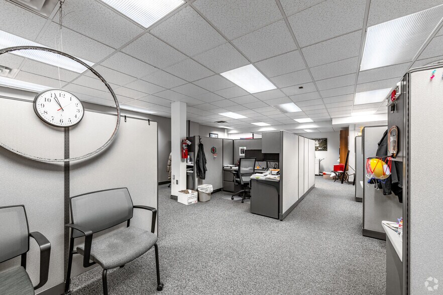 More Photos Of 450 Grant St, Akron Office For Lease