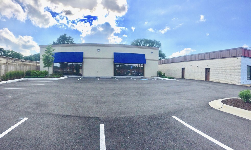 More Photos Of 508 Chinquapin Round Rd, Annapolis Storefront For Lease