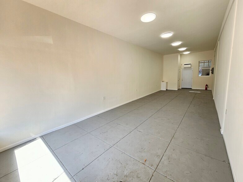 More Photos Of 5865-5871 Melrose Ave, Los Angeles Storefront Retail Office For Lease