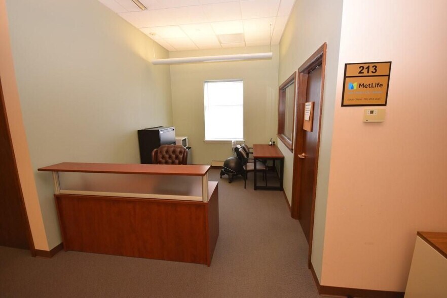 More Photos Of 215 MAIN STREET ZEILGLER BUILING, West Bend Office For Lease