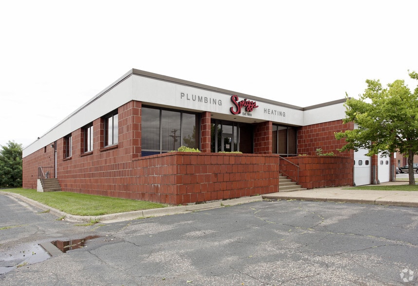 More Photos Of 124 Eva St, Saint Paul Light Manufacturing For Sale