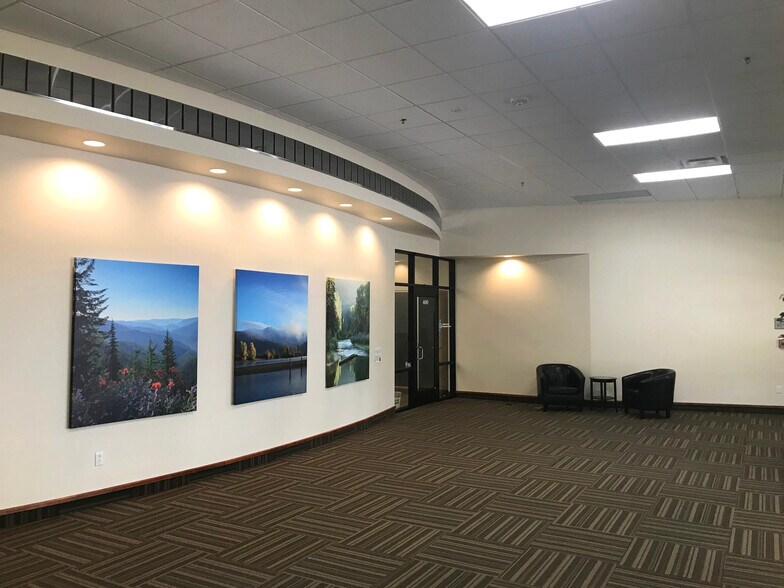More Photos Of 7400 N Mineral Dr, Coeur d'Alene Office For Lease