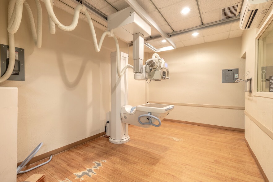 More Photos Of , Daytona Beach Office For Sale