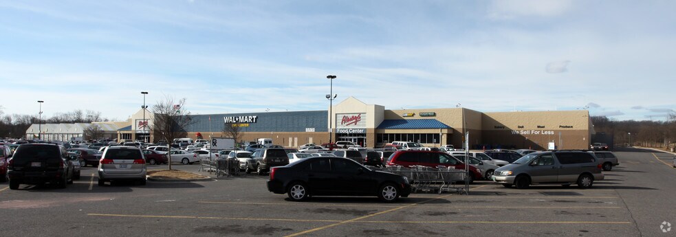 Primary Photo Of 705 E Dixon Blvd, Shelby Unknown For Lease