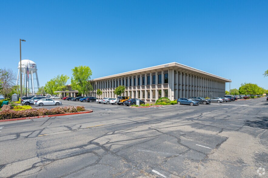 More Photos Of 3237 Peacekeeper Way, Mcclellan Office For Lease