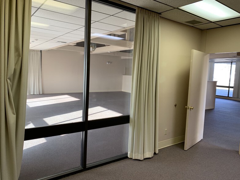 More Photos Of 1380 US Hwy 395, Gardnerville Office Residential For Sale