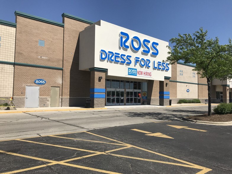 More Photos Of 300-700 Broadview Village Sq, Broadview Unknown For Sale