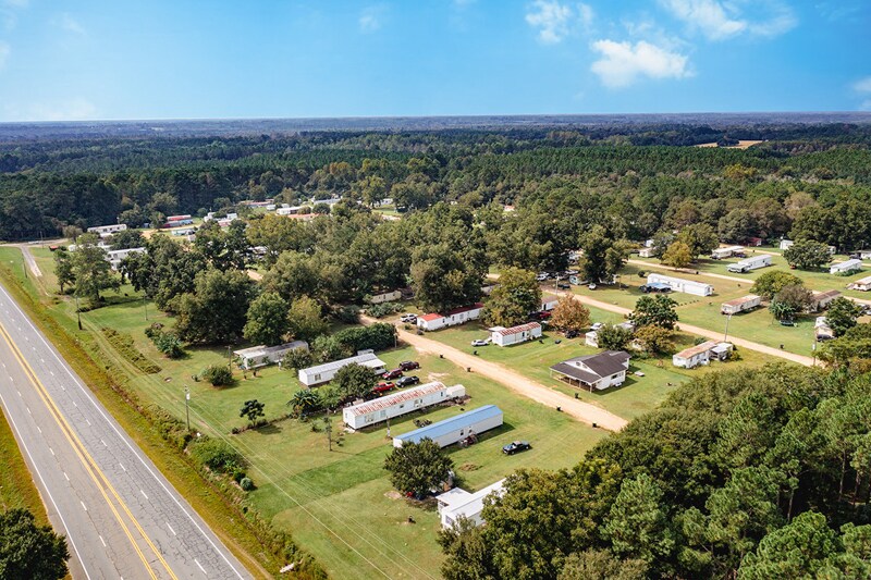 More Photos Of 4916 U.S. 441, Douglas Manufactured Housing Mobile Home Park For Sale