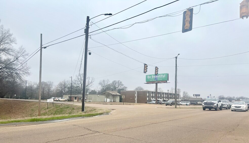 Primary Photo Of 901 US-82, Greenwood Land For Sale