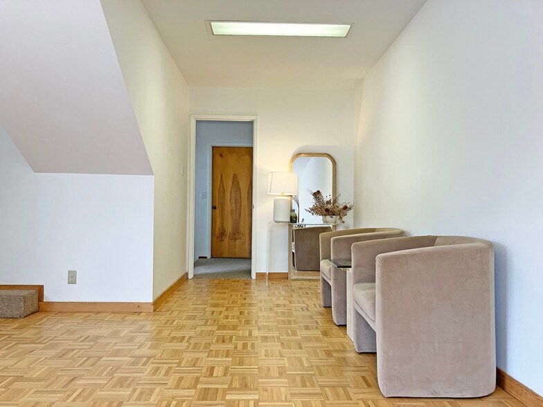 More Photos Of 1734 Solano Ave, Berkeley Office For Lease