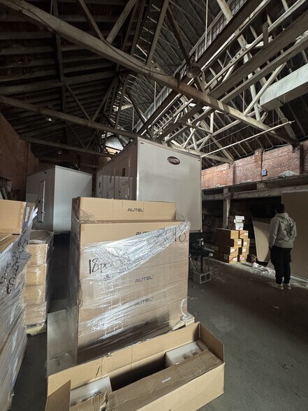 More Photos Of 419 Chapel St, New Haven Warehouse For Sale