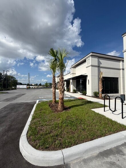 More Photos Of 2535 Ocoee Apopka Rd, Apopka General Retail For Lease