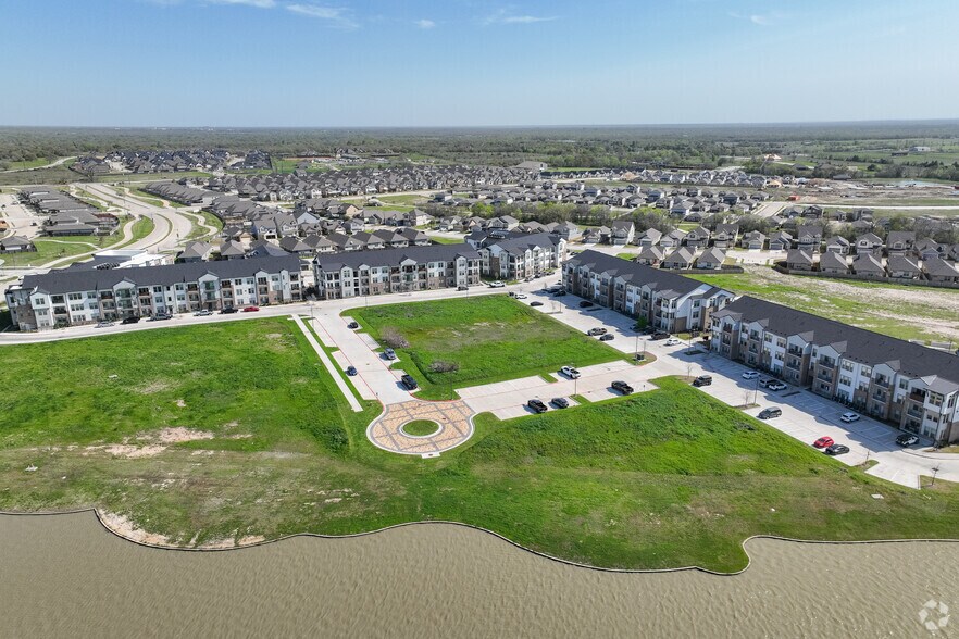 More Photos Of 1400 Midtown Dr, College Station Land For Sale