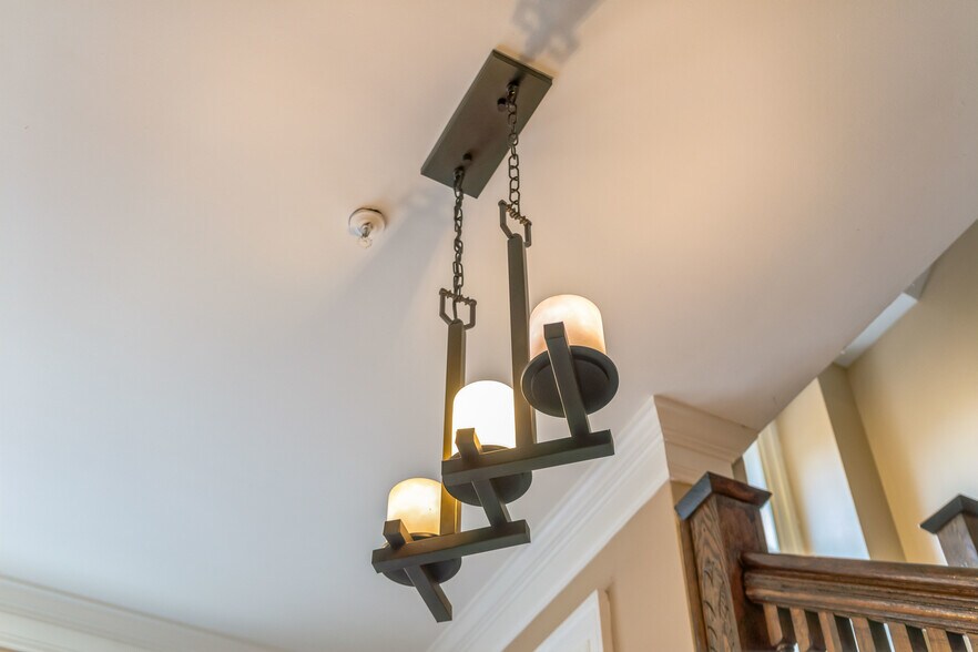 More Photos Of 2300 Locust St, Philadelphia Apartments For Sale