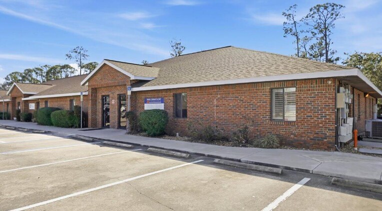 More Photos Of 33 N Old Kings Rd, Palm Coast Medical For Sale