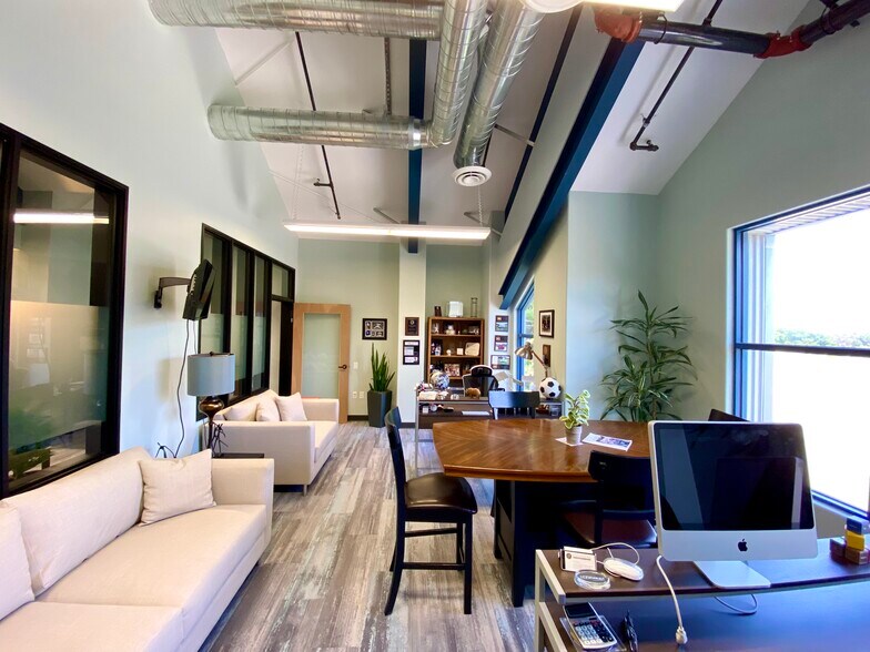 More Photos Of 615 Clarion Ct, San Luis Obispo Warehouse For Sale