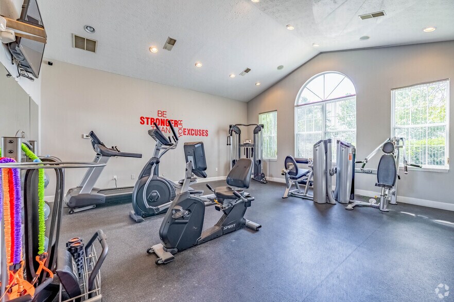 More Photos Of 100 River Rd, Lawrenceburg Apartments For Sale