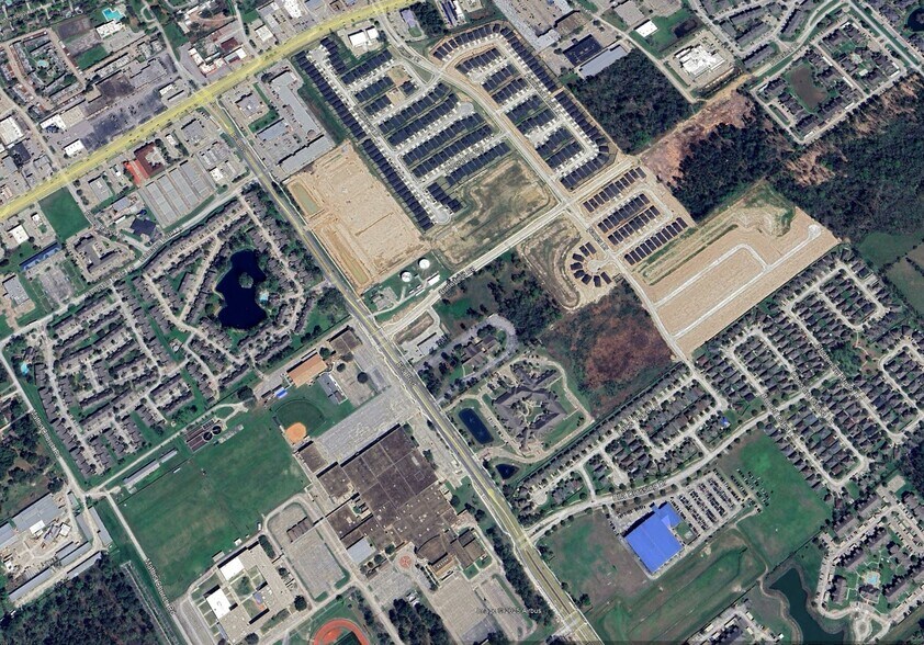 More Photos Of 16614 Ella Blvd, Houston Land For Sale