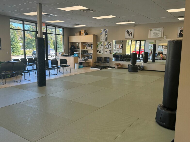 More Photos Of 64 Long Shoals Rd, Arden General Retail For Lease