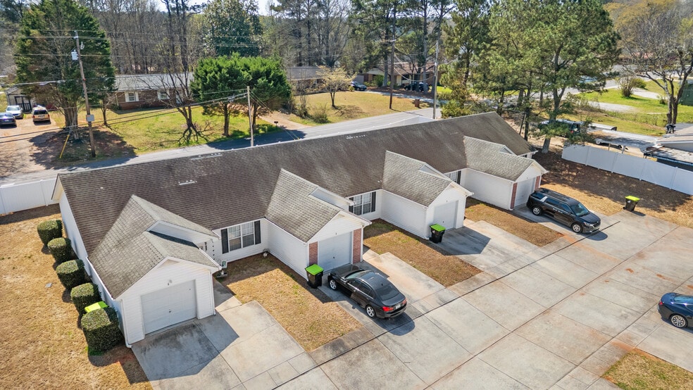 More Photos Of 229 E Wilson St, Villa Rica Multifamily For Sale
