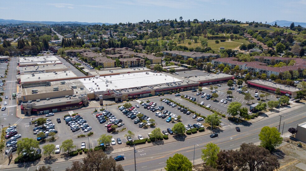 More Photos Of 475 Redwood St, Vallejo Unknown For Lease