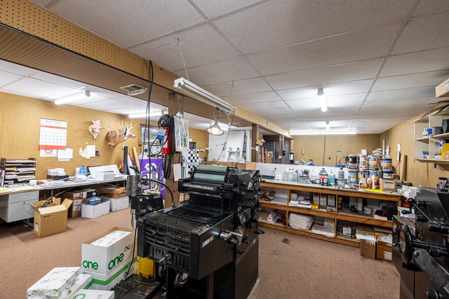 More Photos Of 7627 Leonardtown Rd, Hughesville Storefront Retail Office For Lease