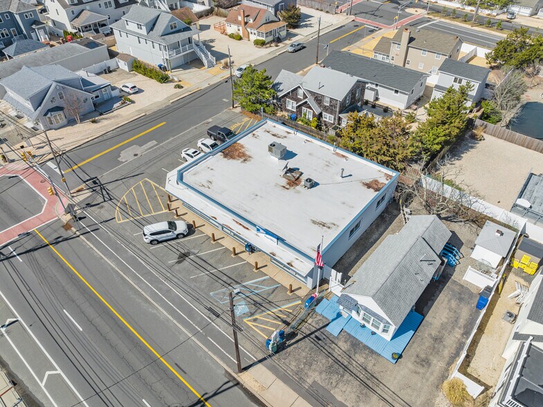 More Photos Of 551 NJ Ave, Mantoloking Freestanding For Sale