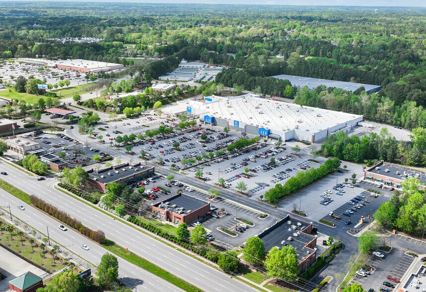 Primary Photo Of 4551 New Bern Ave, Raleigh General Retail For Lease