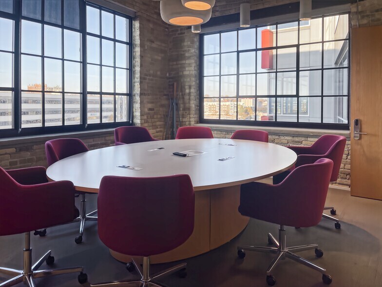 More Photos Of 1433 N Water St, Milwaukee Coworking Space