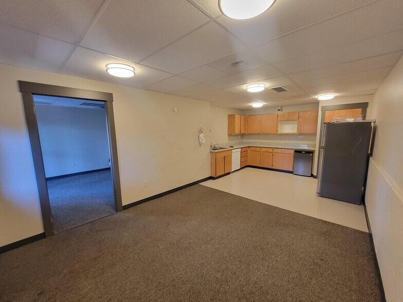 More Photos Of 1611 S Geiger Blvd, Spokane Industrial For Sale