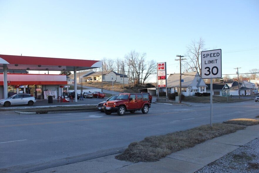 More Photos Of 1105 Main St, Boonville General Retail For Sale