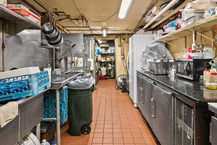 More Photos Of 2201 Perkiomen Ave, Mount Penn Restaurant For Sale