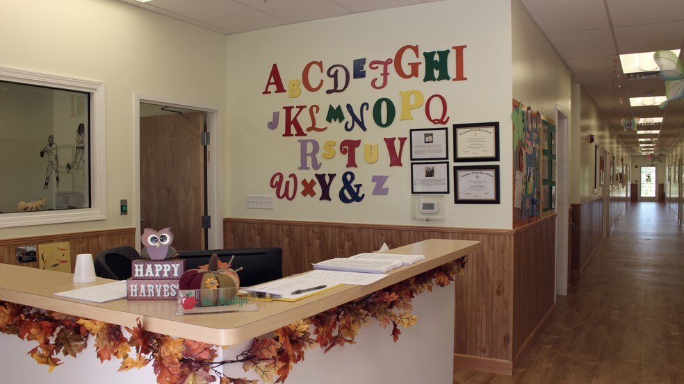 More Photos Of 4798 Live Oak Church Rd, Crestview Daycare Center For Lease