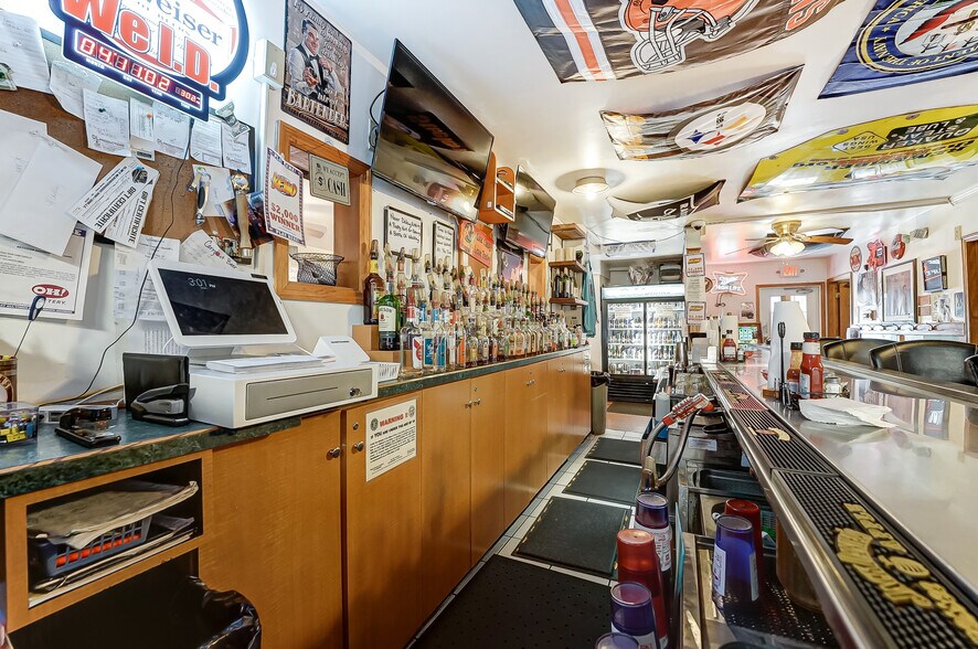More Photos Of 13 W Main St, Spring Valley Restaurant For Sale