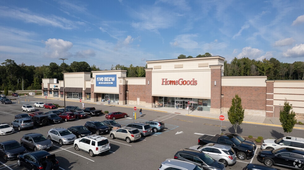 More Photos Of 1501 Sentinel Dr, Chesapeake General Retail For Lease