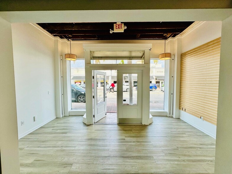 More Photos Of 211 Orange Ave, Fort Pierce Storefront Retail Office For Sale