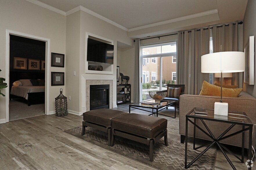 More Photos Of 10225 City Walk Dr, Woodbury Apartments For Sale