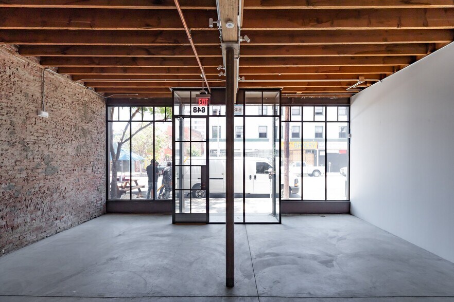 More Photos Of 646-654 N Spring St, Los Angeles Loft Creative Space For Sale