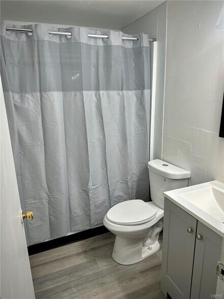 More Photos Of 1312 Butternut St, Syracuse Apartments For Sale