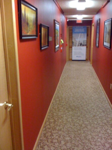 More Photos Of 464 Ocean Ave, New London Office For Sale