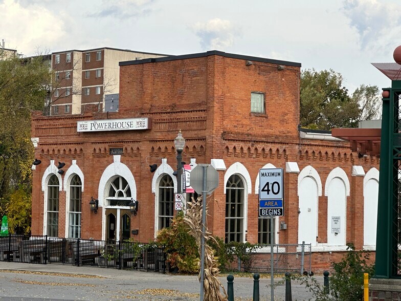 More Photos Of 70 King St E, Hamilton Storefront For Lease