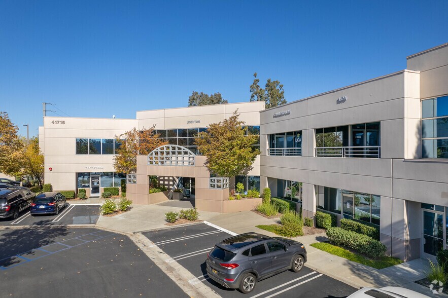 More Photos Of 41715 Enterprise Cir N, Temecula Unknown For Lease