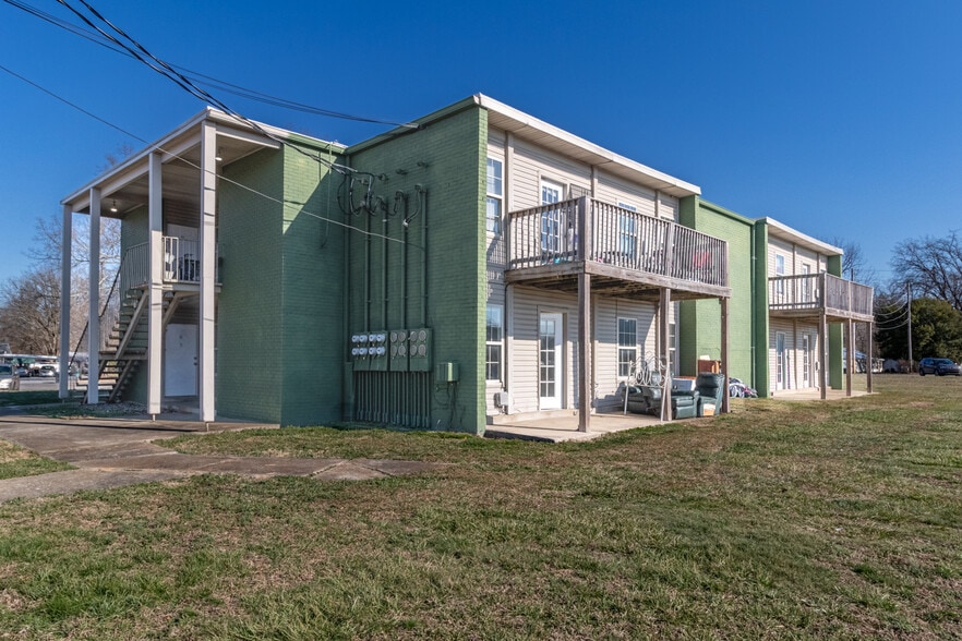 More Photos Of 407 N College St, Tullahoma Apartments For Sale