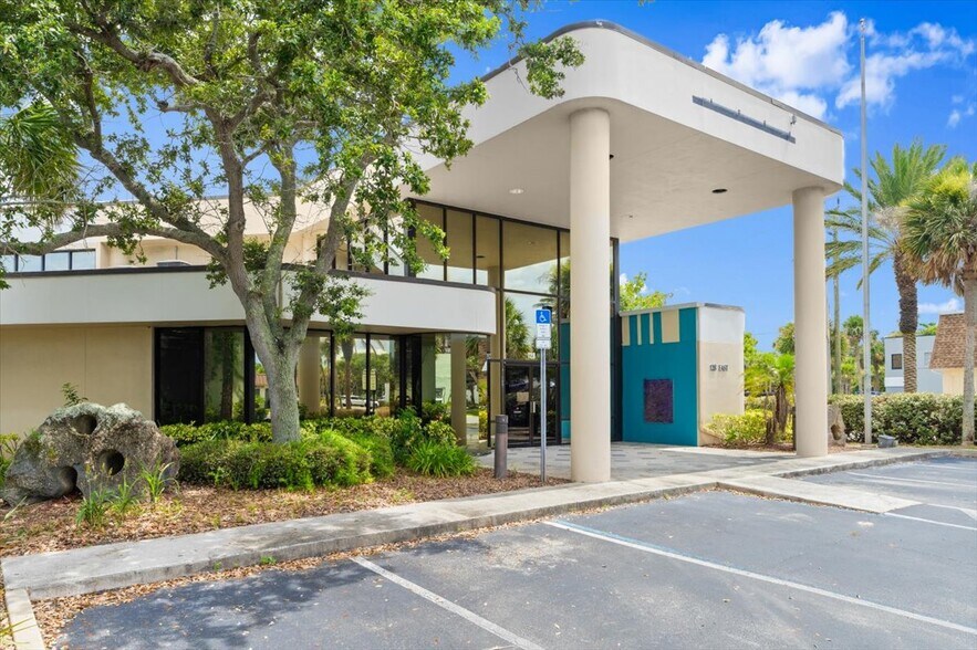 More Photos Of 128 E Granada Blvd, Ormond Beach Medical For Sale