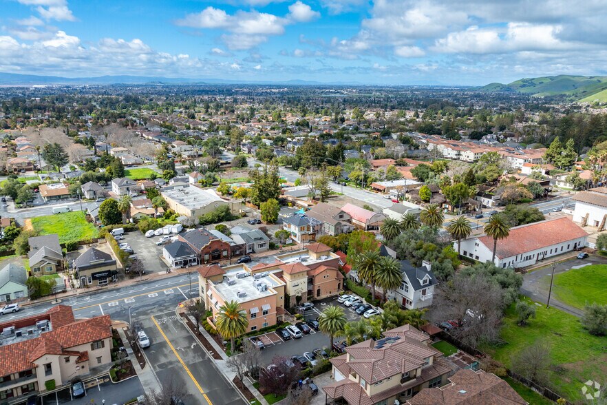 More Photos Of 43360 Mission Blvd, Fremont Office For Sale