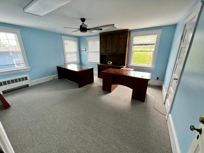 More Photos Of 509 Nash St W, Wilson Loft Creative Space For Sale